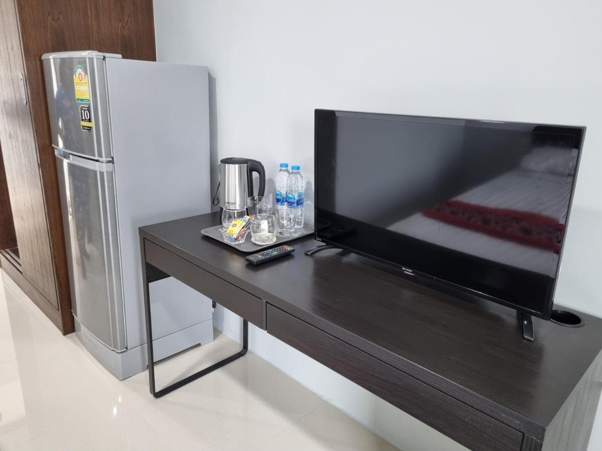 Tiara Place Bangkok Extérieur photo