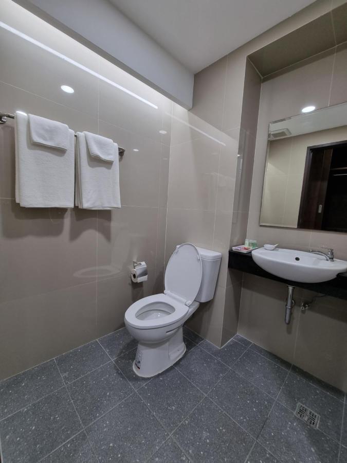 Tiara Place Bangkok Extérieur photo