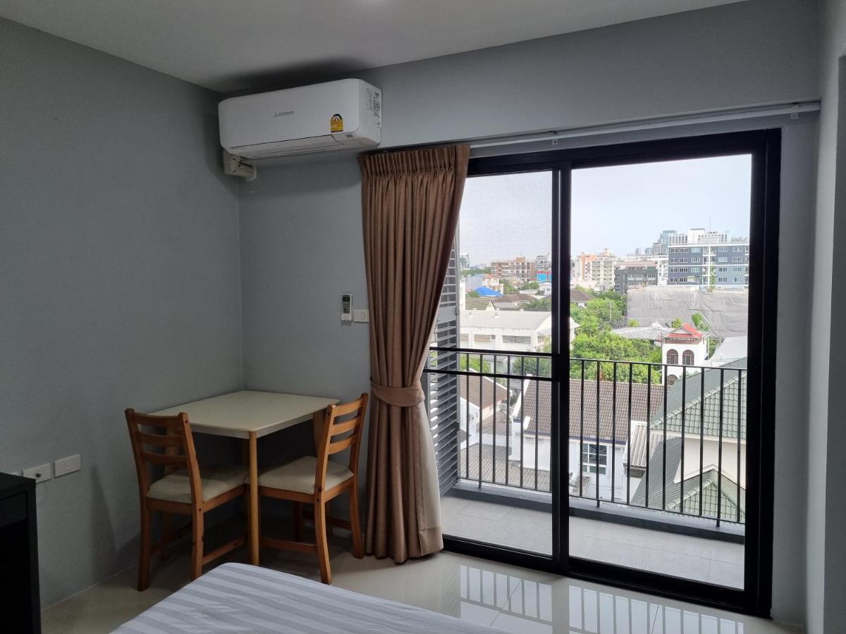 Tiara Place Bangkok Extérieur photo
